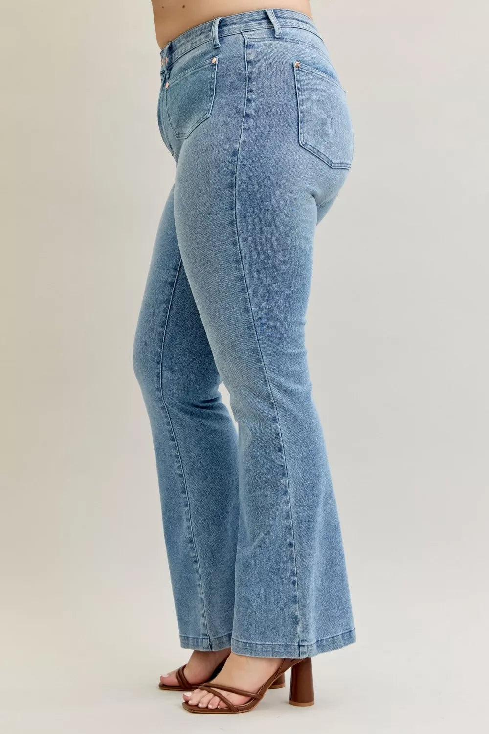 Judy Blue Mid Rise Bootcut Jeans with Contrast Wash Front Patch Pockets
