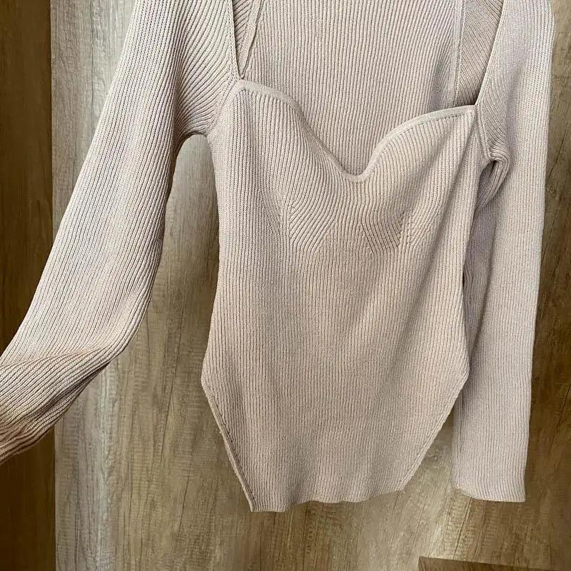 Square Collar Knit Pullover — Black & White